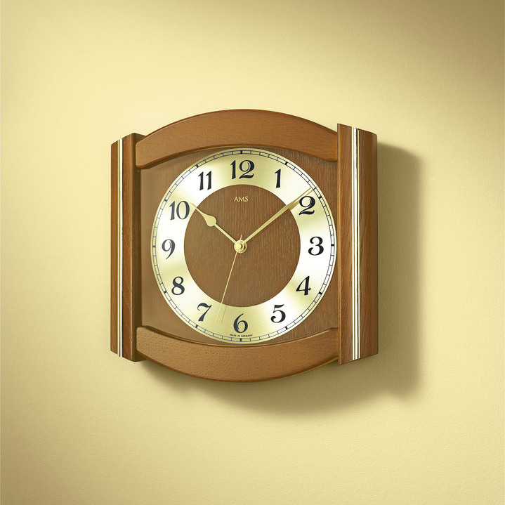 Uhren - Funk-Wanduhr aus massivem Holz, in Farbe EICHE Ansicht 1