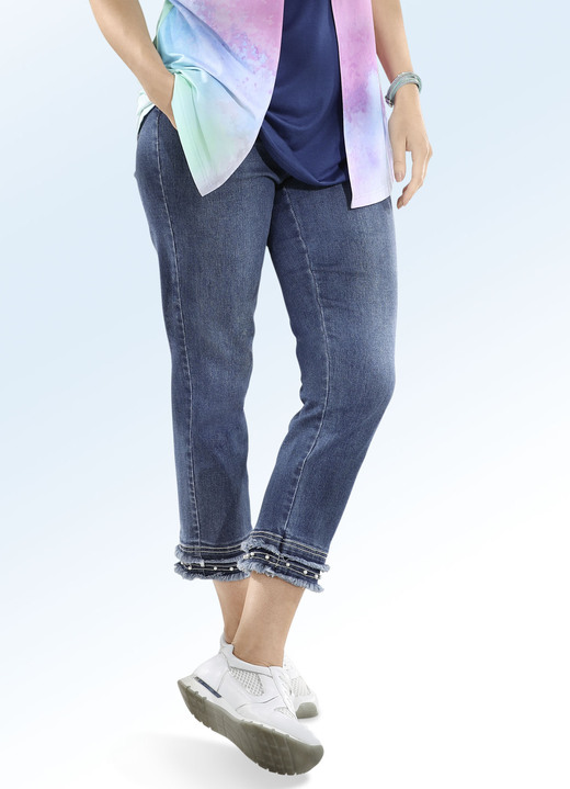 - Jeans in 7/8-Länge mit Fransensaum und schöner Perlenzier, in Größe 019 bis 058, in Farbe JEANSBLAU Ansicht 1