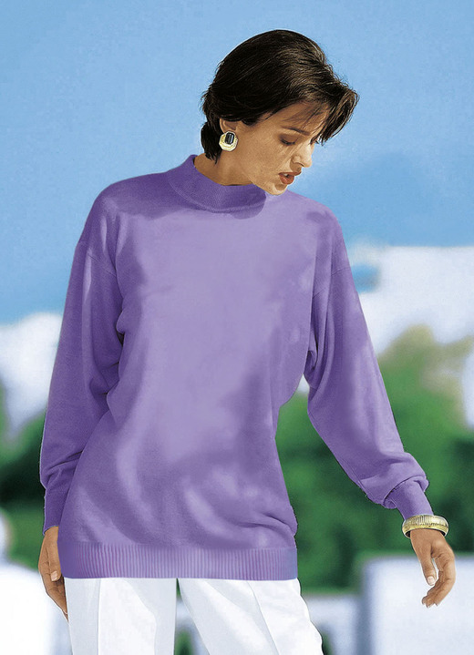 Langarm - Pullover in Feinstrick mit Schurwolle Langarm - Pullover in Feinstrick mit Schurwolle, in Größe 036 bis 050, in Farbe FLIEDER