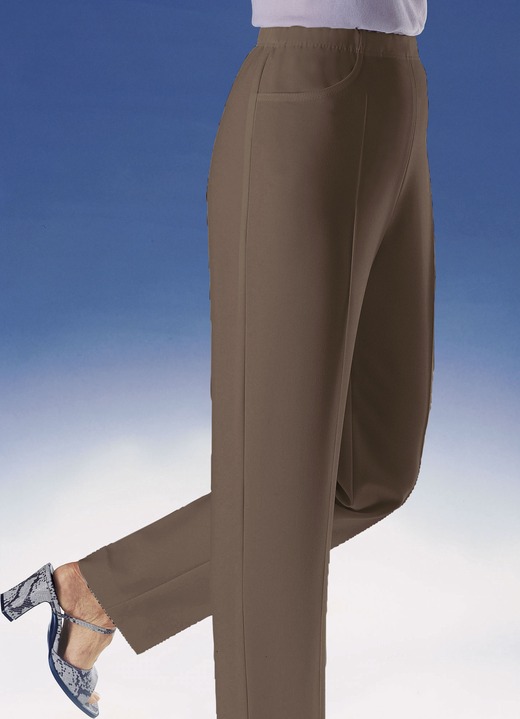 Hosen mit Knopf- und Reißverschluss - Hose mit praktischen Seitentaschen in 6 Farben Hosen mit Knopf- und Reißverschluss - Hose mit praktischen Seitentaschen in 6 Farben, in Größe 019 bis 054, in Farbe DUNKELBRAUN