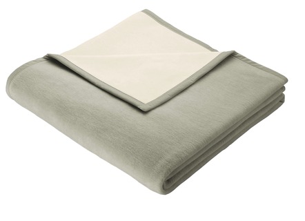 Schlafdecke mit Veloursbandeinfassung