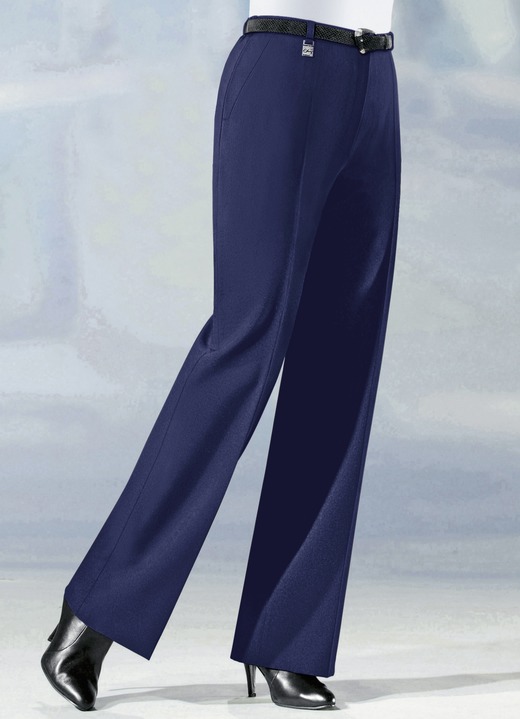 Hosen mit Knopf- und Reißverschluss - Hose in angesagter Marlene-Form in 6 Farben, in Größe 019 bis 096, in Farbe MARINE Ansicht 1