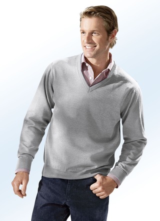 Pullover in 2 Farben mit V-Ausschnitt