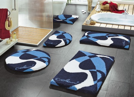 Fantastische Designer-Badgarnitur aus dem Hause Grund