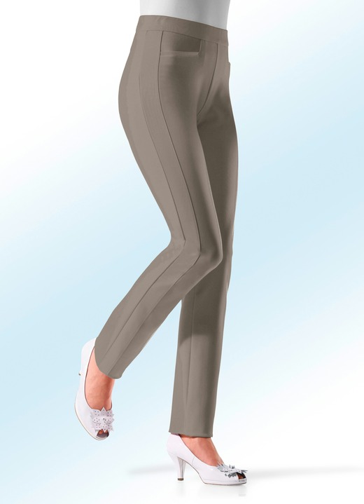 Hosen - Hose aus softem Romanit-Jersey, in Größe 018 bis 235, in Farbe TAUPE Ansicht 1