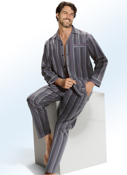 Schlafanzüge - Schlafanzug, durchgeknöpft, aus Webware mit Streifendessin, in Größe 046 bis 060, in Farbe GRAFIT-BUNT Ansicht 1