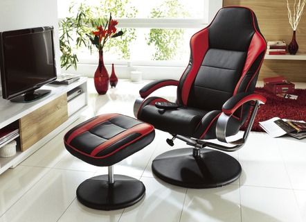 Relax-Sessel mit Hocker in verschiedenen Ausführungen