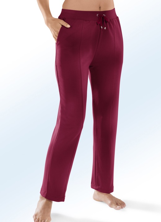 Hosen - Bequeme Hose mit breitem Dehnbund , in Größe 018 bis 056, in Farbe BORDEAUX Ansicht 1