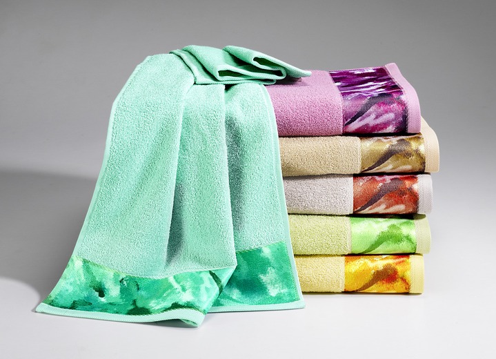 Handtücher - Frottier-Serie aus Baumwolle, in Größe 200 (1 Handtuch, 50/100 cm) bis 205 (5-teiliges Sparset), in Farbe BEERE