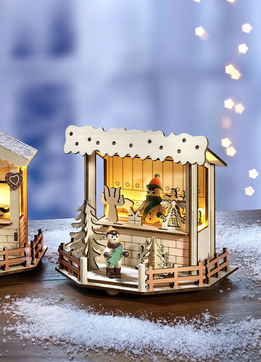 Weihnachten - Weihnachtsmarktstand aus Holz mit LED-Beleuchtung, in Farbe NATUR, in Ausführung Stand Tischpyramiden mit Kind Ansicht 1