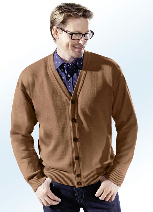 - Cardigan mit durchgehender Knopfleiste, in Größe 044 bis 062, in Farbe NUGAT