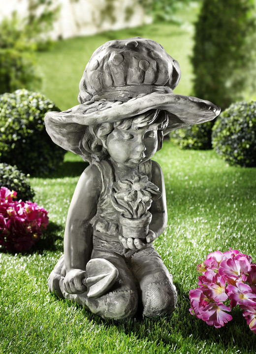 Gartendekoration - Figur Sarah Kay aus Kunststein, in Farbe ANTIK, in Ausführung 