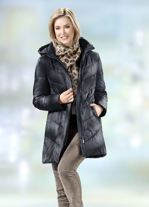 Winterjacken - Jacke mit abnehmbarer Kapuze, in Größe 019 bis 054, in Farbe SCHWARZ Ansicht 1