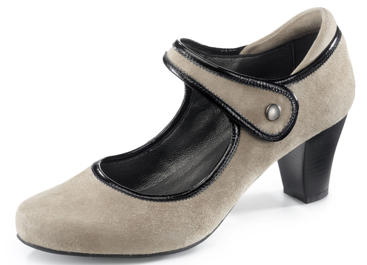 - Pumps mit Lackeinfassung, in Größe 036 bis 042, in Farbe BEIGE