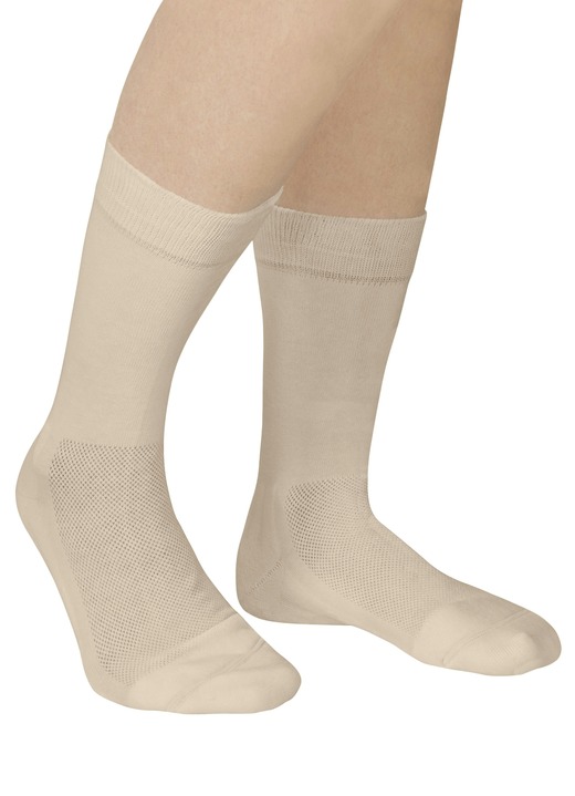 Gesundheitsstrümpfe - Zweierpack Komfort-Kniestrümpfe oder -Socken, in Größe 1 (37–39) bis 3 (43–45), in Farbe BEIGE, in Ausführung Zweierpack Komfort-Kniestrümpfe Ansicht 1