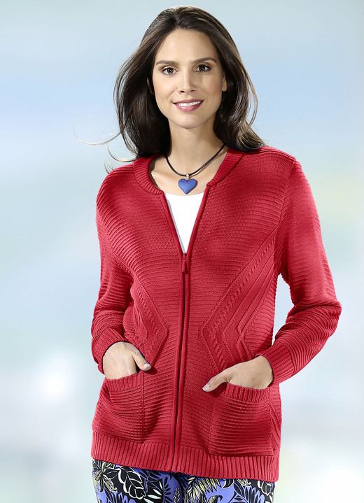 Strickjacken - Strickjacke mit Strukturakzenten, in Größe 038 bis 052, in Farbe ROT Ansicht 1