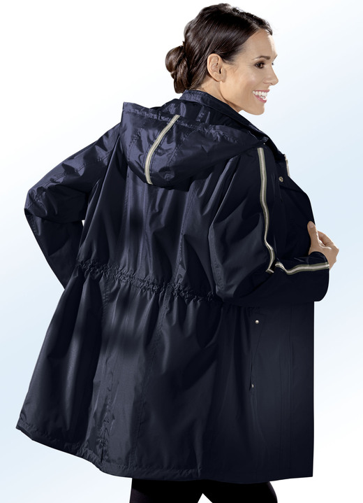 Jacken & Mäntel - Funktions-Longjacke in 2 Farben Jacken & Mäntel - Funktions-Longjacke in 2 Farben, in Größe 018 bis 054, in Farbe MARINE