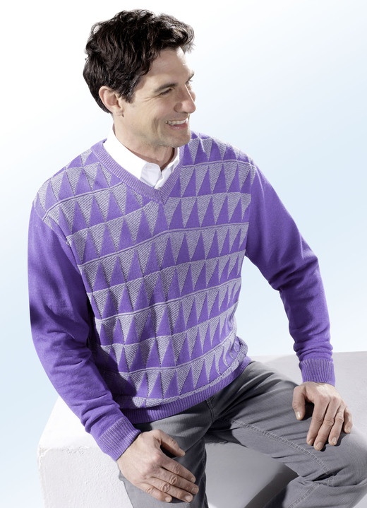 Pullover & Strickmode - Attraktiver Pullover in 2 Farben, in Größe 046 bis 062, in Farbe LILA