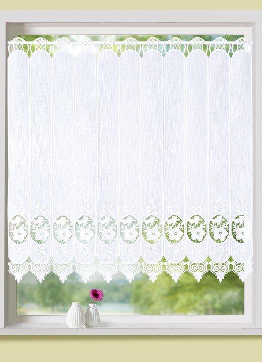 Kurzstore mit Blumen in Macramé-Spitze - Gardinen | BADER