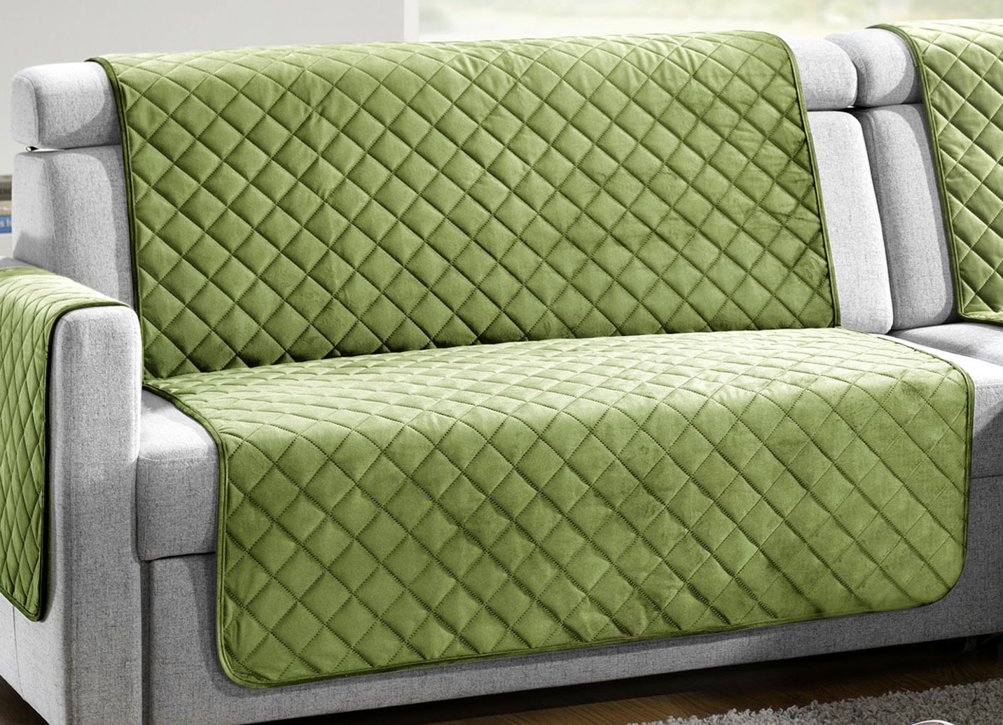 Edle Wohnaccessoires mit Bandeinfassung - Sessel ... Edle Wohnaccessoires mit Bandeinfassung - Sessel ...