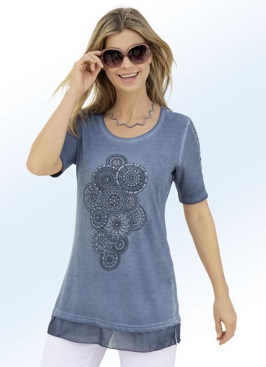 - Longshirt mit Spitzeneinsatz an den Ärmeln in 3 Farben, in Größe L (44/46) bis XXL (52/54), in Farbe JEANSBLAU