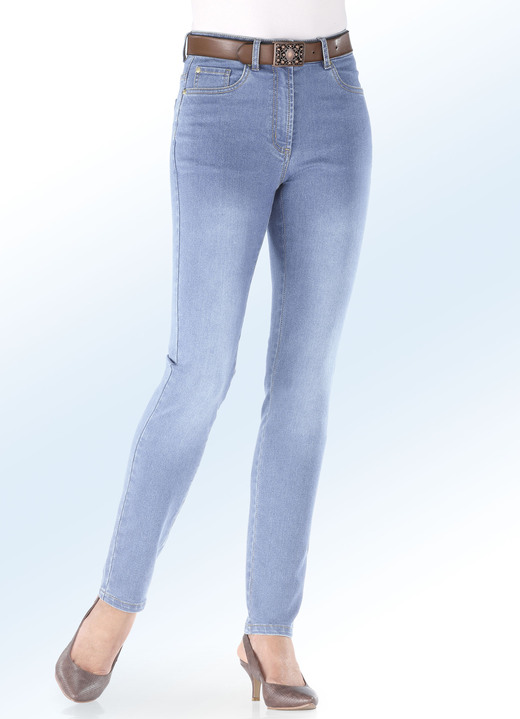 Hosen mit Knopf- und Reißverschluss - Basic-Jeans, in Größe 017 bis 052, in Farbe HELLBLAU Ansicht 1