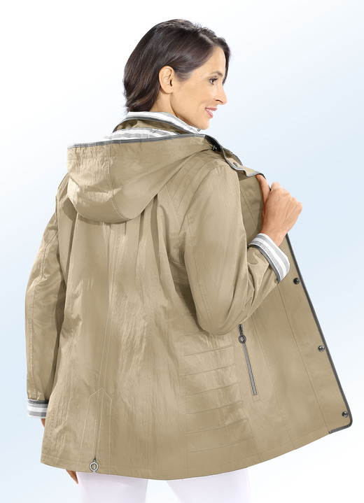 Jacken & Mäntel - Jacke mit abnehmbarer Kapuze, in Größe 040 bis 060, in Farbe BEIGE Ansicht 1
