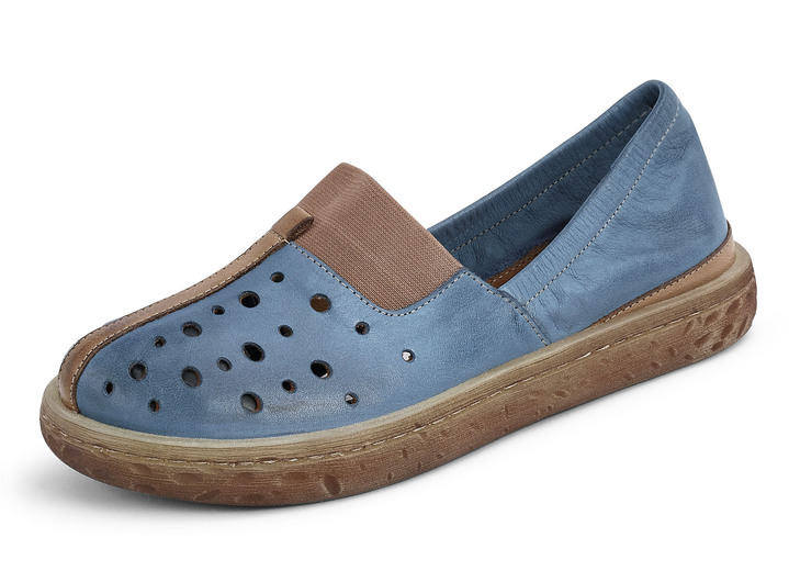 - Luftig durchbrochener Slipper in 2 Farben mit herausnehmbarem Fußbett, Weite G, in Größe 036 bis 042, in Farbe JEANS-COGNAC Ansicht 1