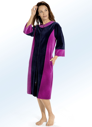 Hauskleid mit rundem Halsausschnitt