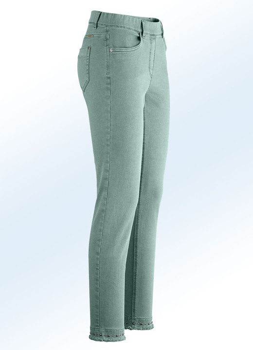 Hosen - Magic-Jeans mit toller Nietenzier sowie angesagtem Fransensaum, in Größe 017 bis 052, in Farbe JADEGRÜN Ansicht 1