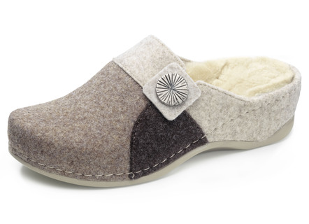 Mubb Pantoffel mit Metallschmuck