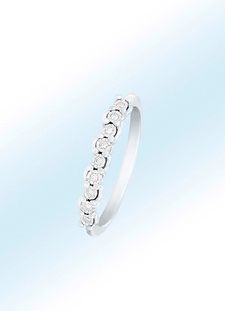 Zarter Damenring mit 9 Brillanten