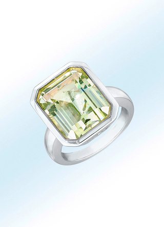 Effektvoller Damenring mit echt grünem Amethyst