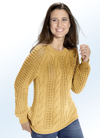 Pullover in Strick- und Mustermix