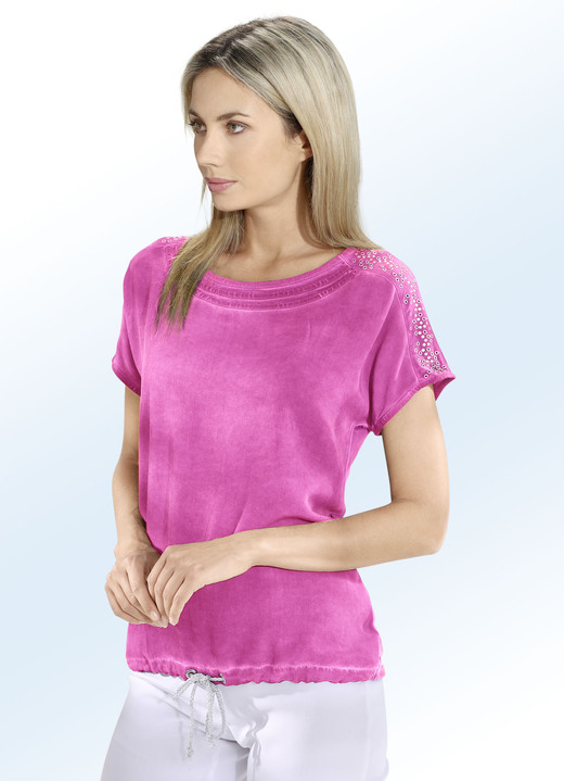 - Shirt in angesagter Kaltfärbung, in Größe 034 bis 052, in Farbe PINK