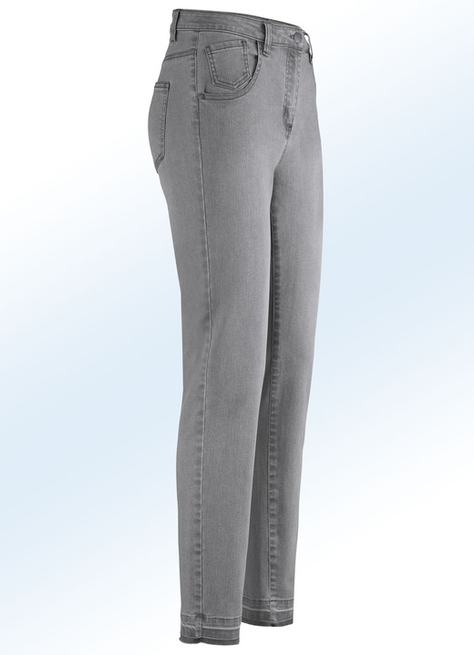 Hosen mit Knopf- und Reißverschluss - Knöchellange Jeans mit modischer Saumfärbung, in Größe 017 bis 050, in Farbe GRAU Ansicht 1