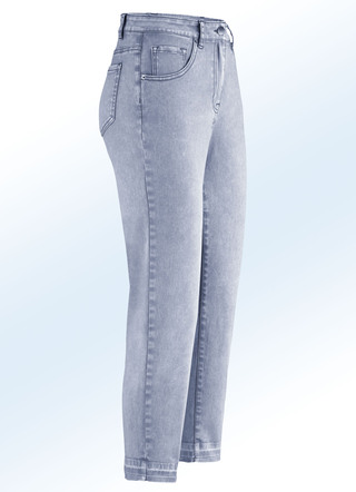 Jeans in 7/8-Länge mit modischer Saumfärbung
