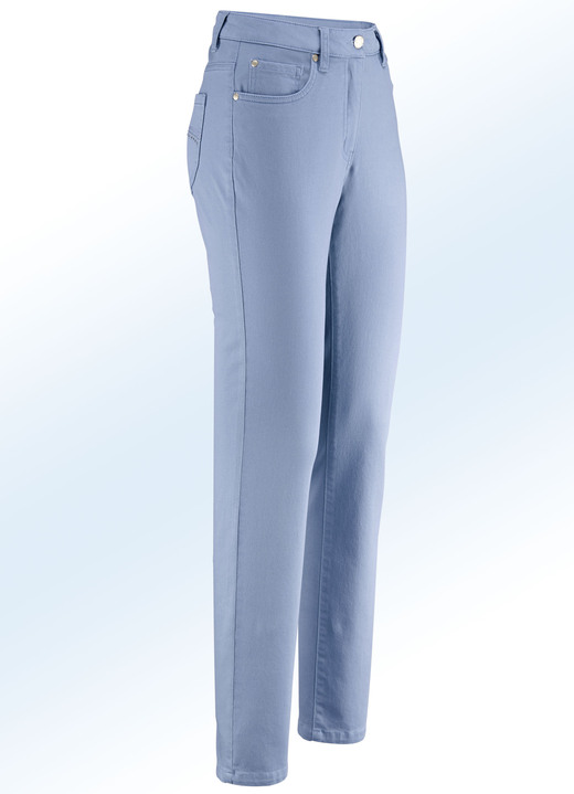 - Jeans in 5-Pocket-Form, in Größe 017 bis 052, in Farbe HELLBLAU Ansicht 1