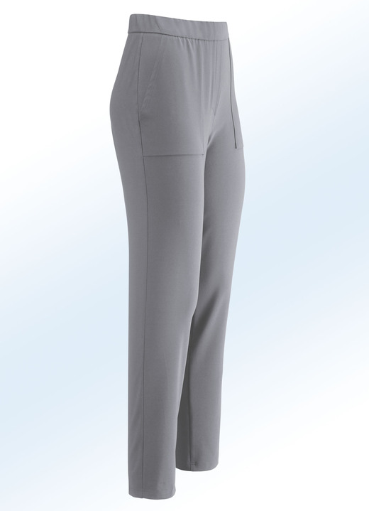Hosen - Sportive Hose in aktueller Knöchellänge, in Größe 017 bis 052, in Farbe MITTELGRAU Ansicht 1