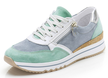 Sneaker mit weißen Besätzen