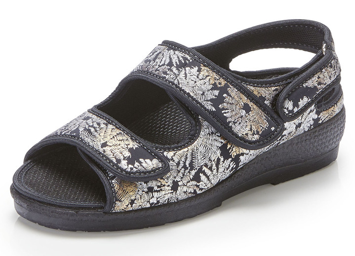 Sandaletten & Pantoletten - Sandale aus glänzendem Textilmaterial, in Größe 036 bis 042, in Farbe SCHWARZ Ansicht 1