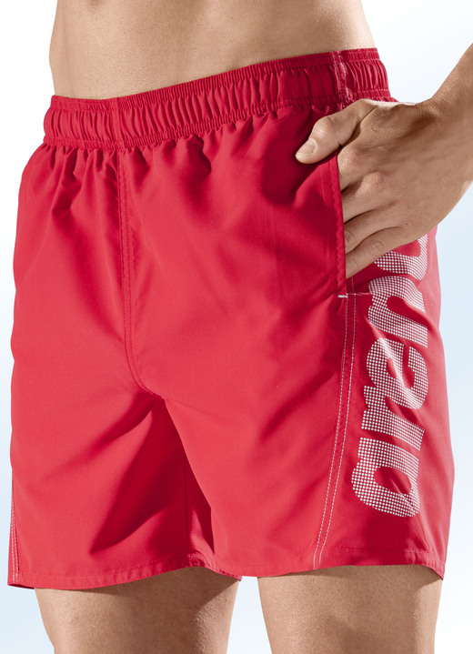 Badeshorts - Arena Zweierpack Badeshorts mit seitlichem Druck, Microfaser, in Größe 3XL (64/66) bis XXL (60/62), in Farbe 1X ROT, 1X SCHWARZ Ansicht 1