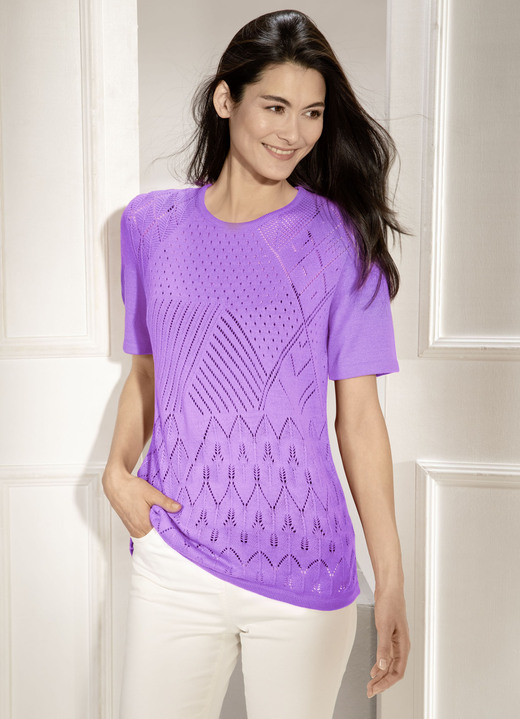 Basics - Pulli mit Ajourmix und feinen Strukturen, in Größe 038 bis 054, in Farbe LAVENDEL Ansicht 1