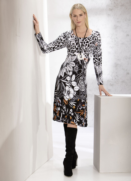 - Kleid mit Animal- und Floraldruck, in Größe 036 bis 054, in Farbe SCHWARZ-BUNT