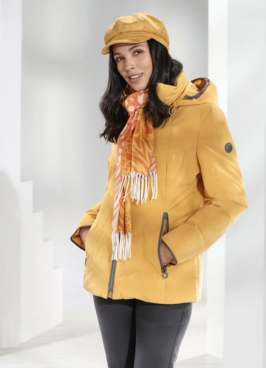 - Funktionsjacke in 2 Farben, in Größe 034 bis 052, in Farbe SAFRAN Ansicht 1
