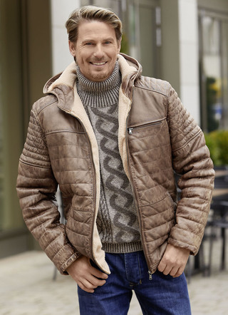 Lederkurzjacke von „Cabrini“