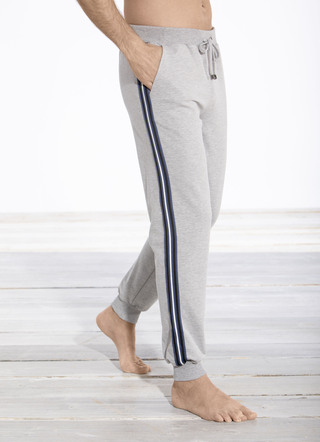 Hose mit bequemem Dehnbund in 2 Farben