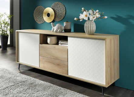 Elegantes Sideboard mit Push-to-open-System