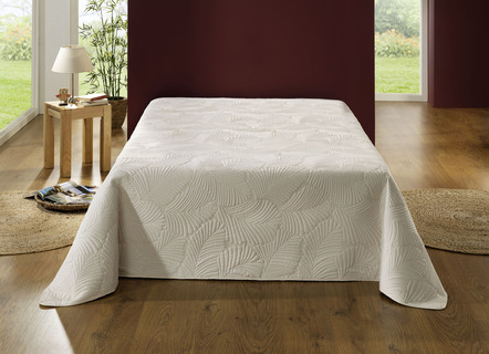 Kuschelige Tagesdecke