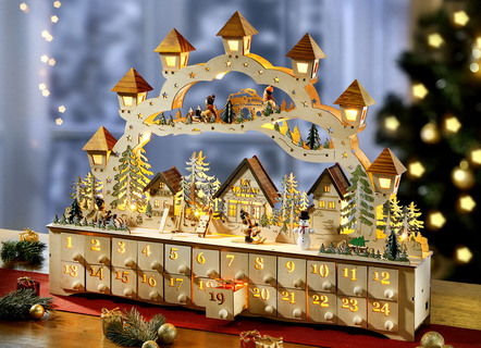 Beleuchteter Adventskalender aus Holz